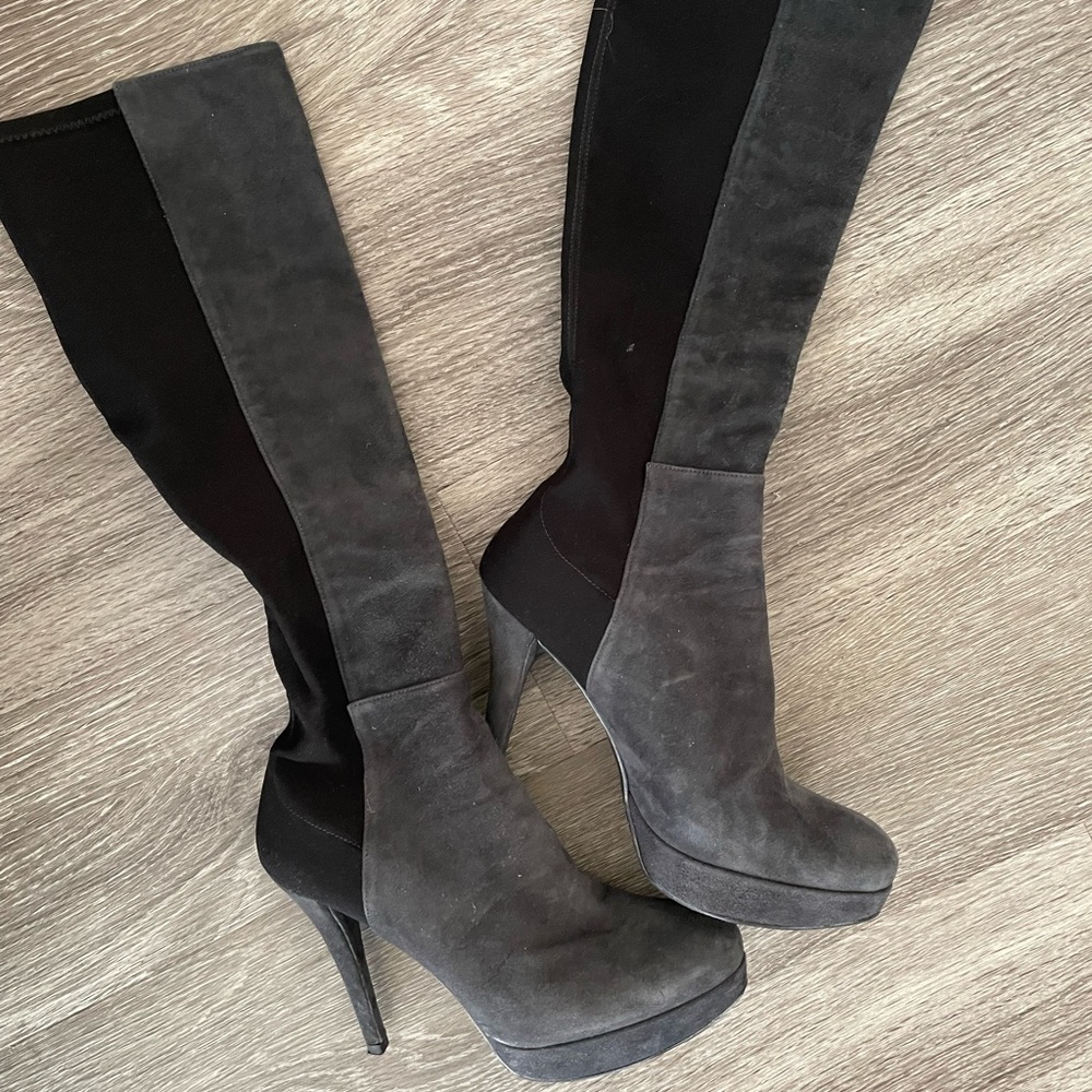 STUART WEITZMAN HIGH KNEE BOOTS